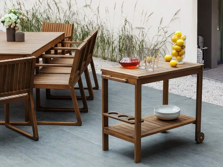 Beliani Theekar Hout Met Wielen SASSARI - Afbeelding 2