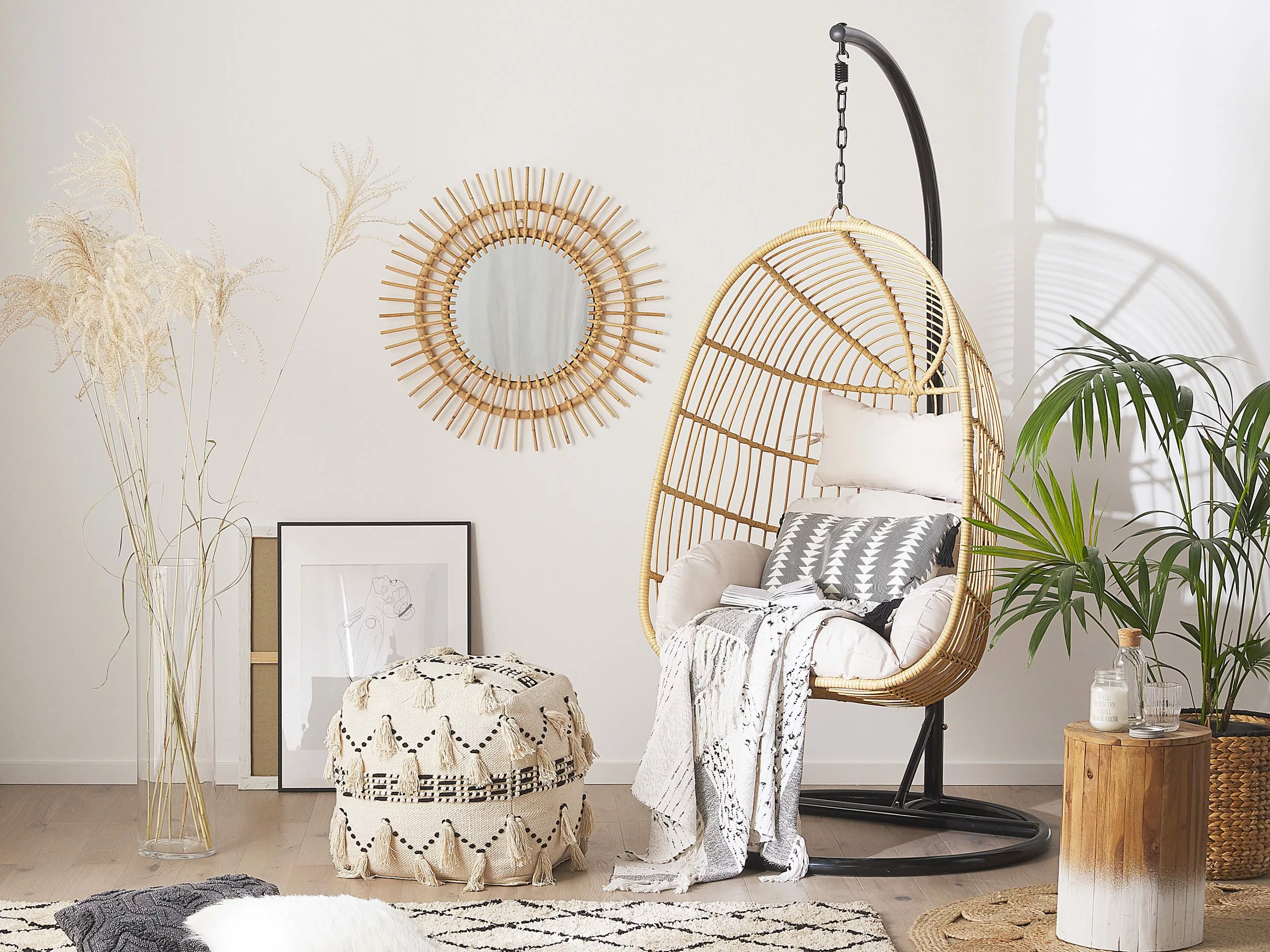 Beliani Hangstoel Met Standaard Rotan Natuurlijk/zwart CASOLI - Afbeelding 2