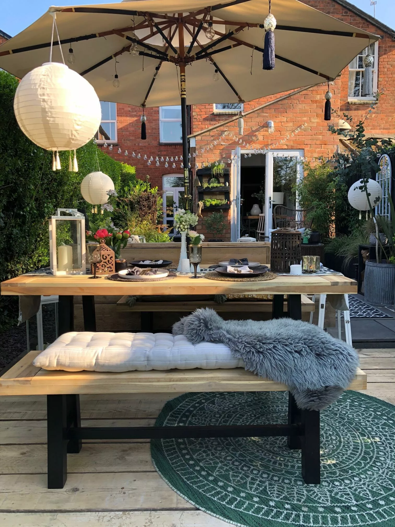 Beliani Tuinbank Hout Zwart SCANIA - Afbeelding 4