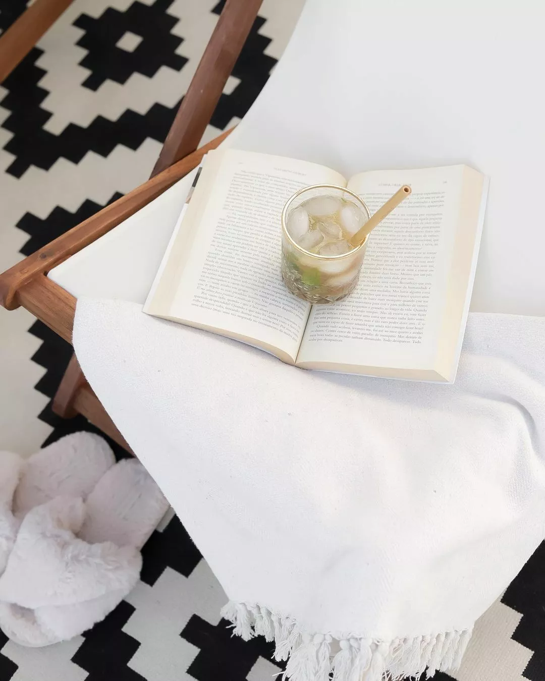 Beliani Ligstoel Acaciahout Beige AVELLINO - Afbeelding 5