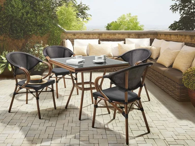 Beliani Tuintafel Aluminium Zwart/donkerbruin 80 X 80 Cm CASPRI - Afbeelding 2